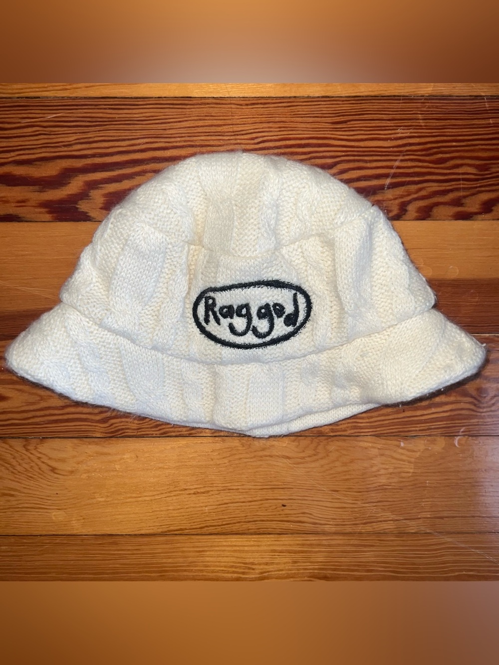 THE RAGGED PRIEST Cable Knit Bucket Hat